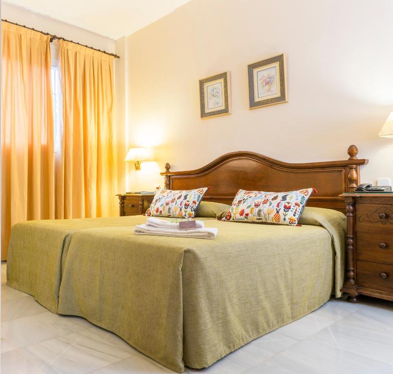 Hotel Gran Avenida 코리아델리오 외부 사진