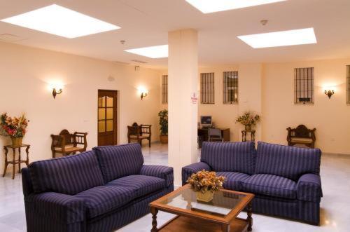 Hotel Gran Avenida 코리아델리오 외부 사진
