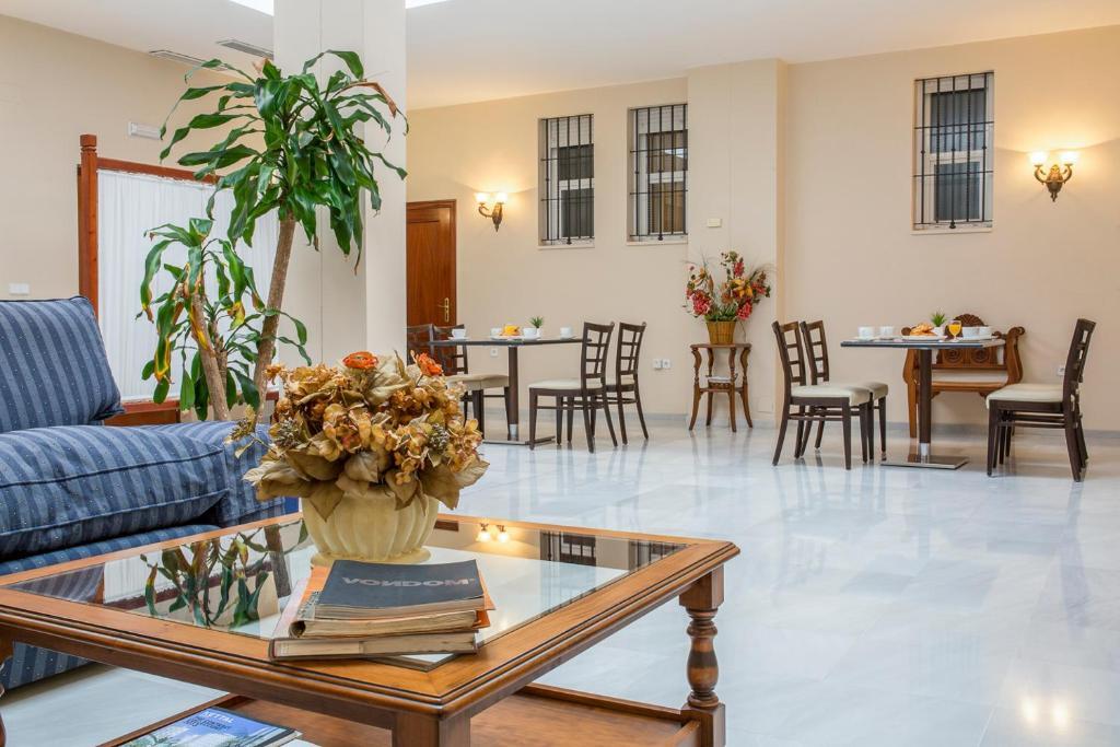 Hotel Gran Avenida 코리아델리오 외부 사진